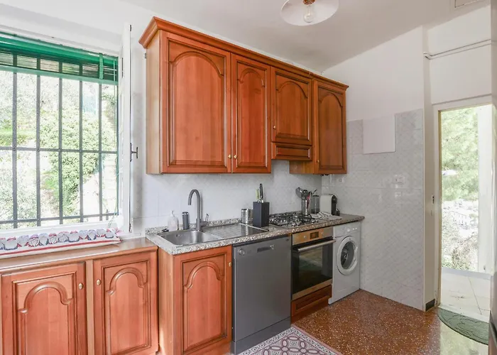 3 Bedroom Amazing In Zoagli
